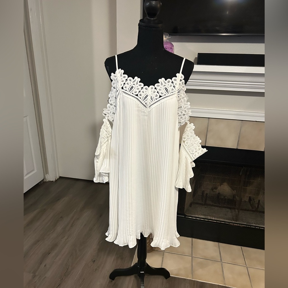 Endless Rose White Lace Dress
